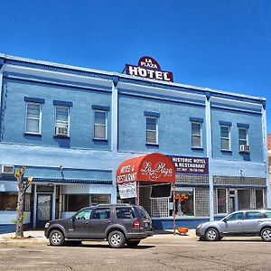 La Plaza Historic Hotel & Restaurant